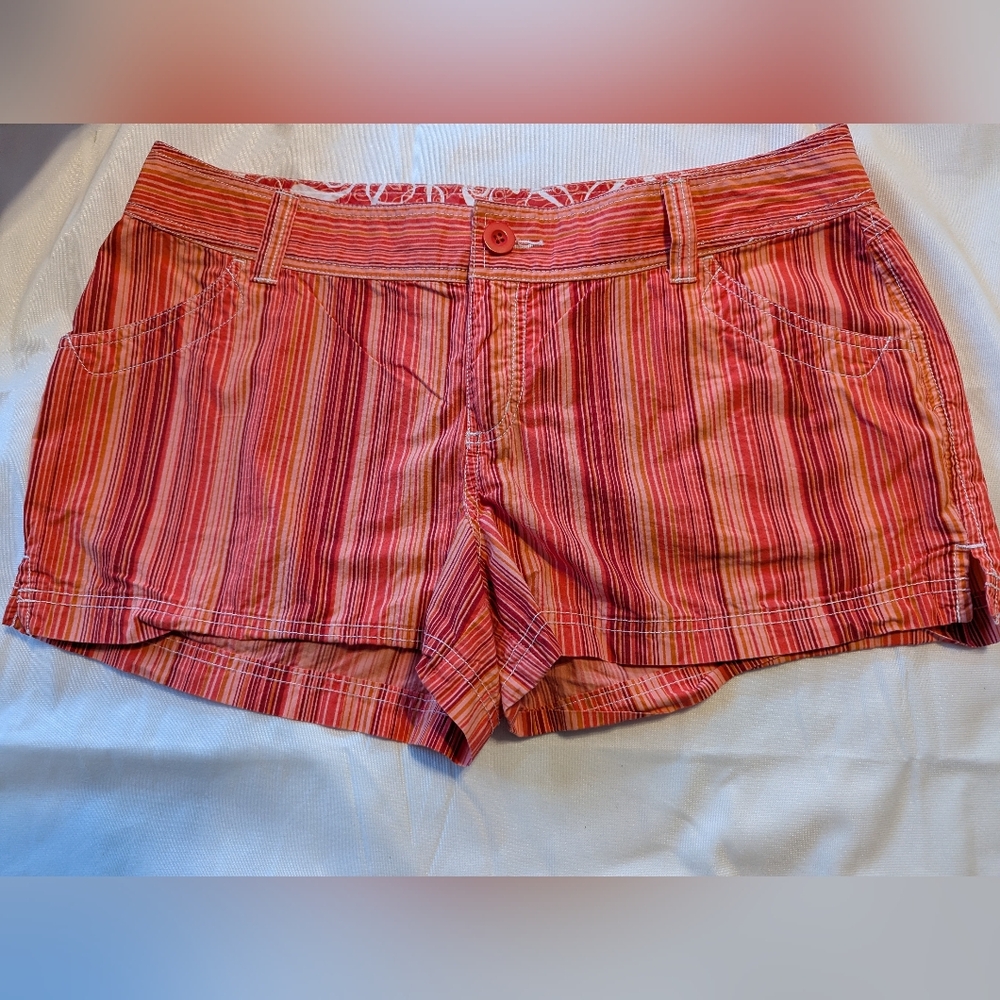 So Wear It Declare It Shorts Size 13